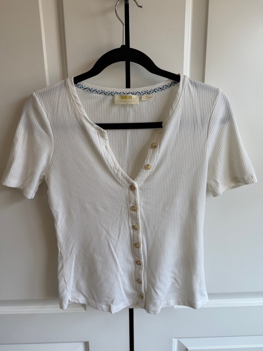 Anthropologie Maeve White Ribbed Button-Front Short Sleeve Tee